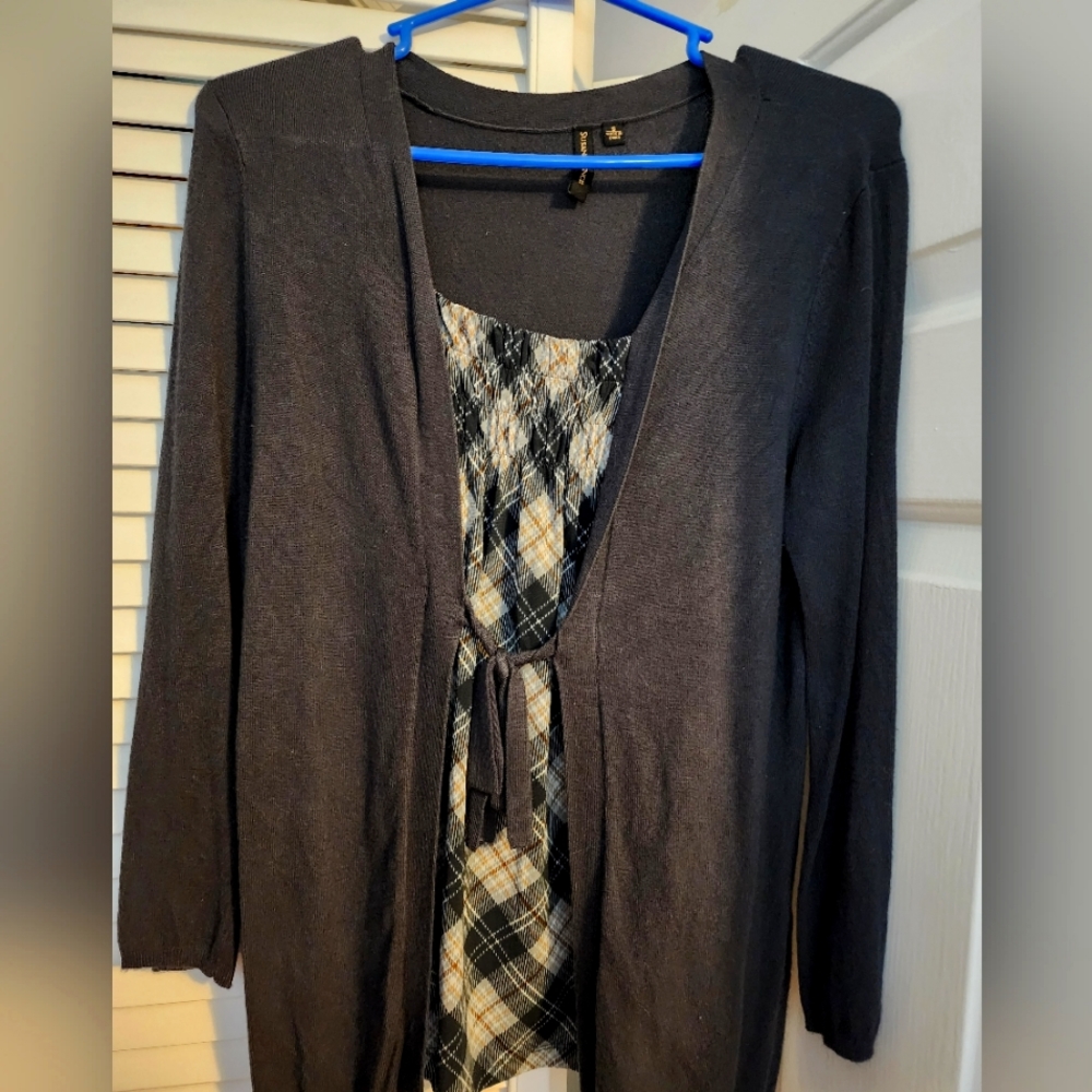 Susan Lawrence brand size small